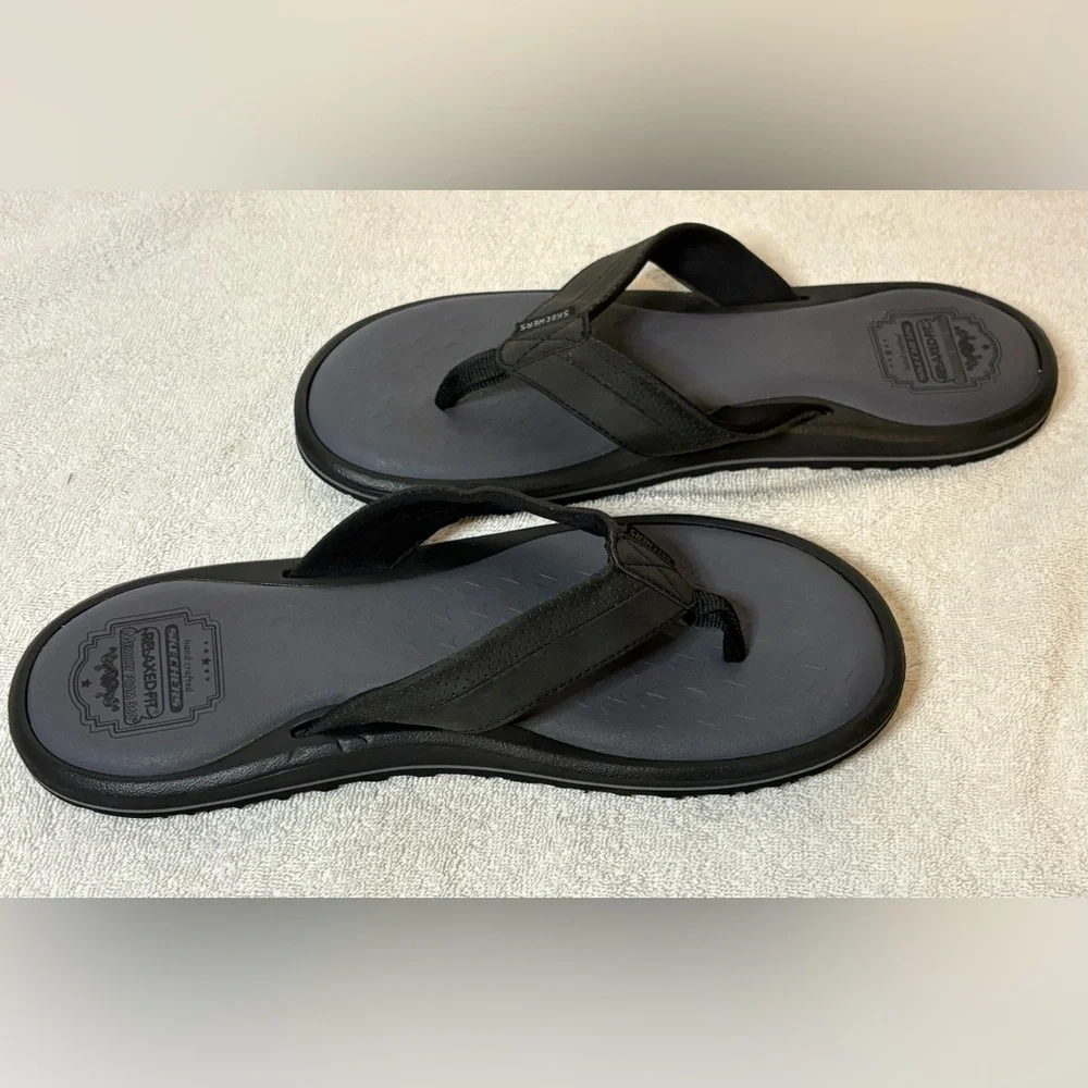 Men’s Skechers Relaxed Fit Memory Foam 360 Black Flip Flops Size 13